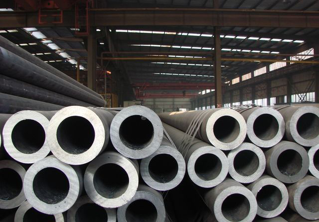 Big Thickness Seamless Stainless Steel Pipe 2